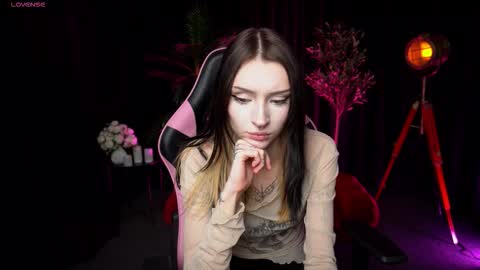 trix_void online show from February 21, 11:55 am