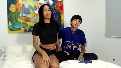 trixiandsuki online show from September 27, 12:48 am
