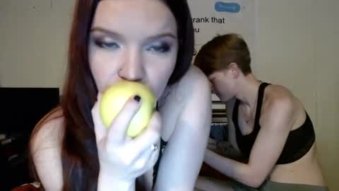 Trixie 3 online show from February 24, 2:40 am