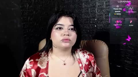 Snapshot of trixxiee_ chatting on September 17, 10:17 am trixxiee_ online show from September 17, 10:17 am