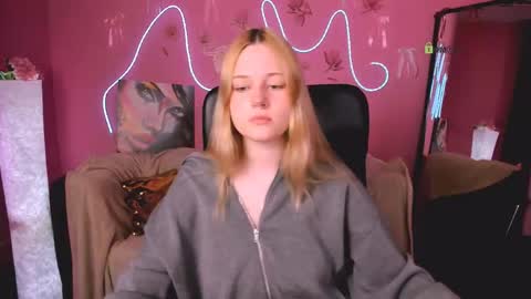 Trixy online show from April 19, 10:14 am