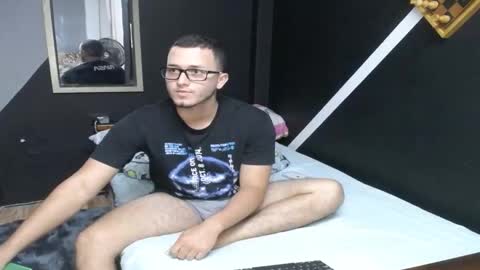 Snapshot of troy_6969 chatting on November 16, 5:07 pm Alan David online show from November 16, 5:07 pm