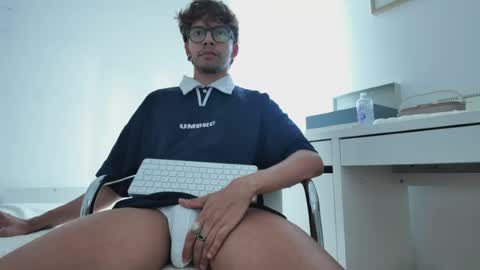 Troy online show from August 1, 6:51 pm