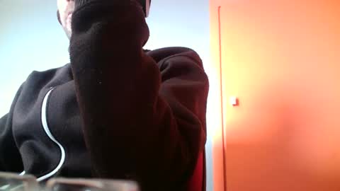 Snapshot of truble_again chatting on March 17, 10:29 am truble_again online show from March 17, 10:29 am