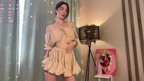 Molly online show from July 27, 7:04 am