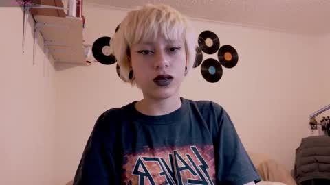 Cait online show from October 20, 4:57 am