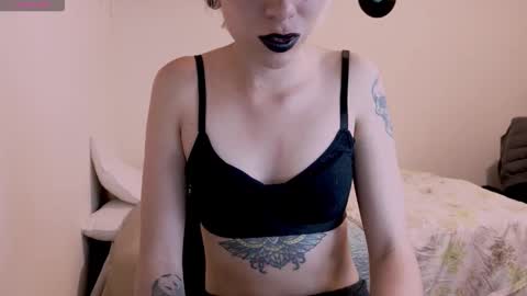 Cait online show from October 21, 10:43 pm