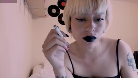 Cait online show from November 15, 3:37 am