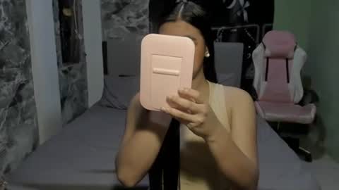 KC online show from December 9, 10:43 am