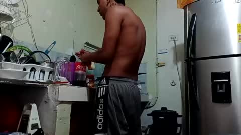 Snapshot of ts_herrera chatting on February 20, 4:25 pm ts_herrera online show from February 20, 4:25 pm