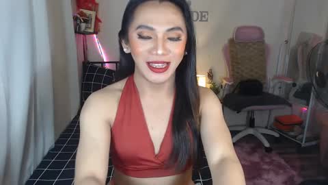 Snapshot of ts_jadexxx chatting on December 17, 9:27 pm Jade online show from December 17, 9:27 pm