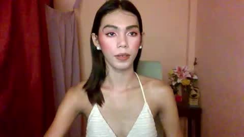 Snapshot of ts_marla chatting on February 16, 11:50 am marla online show from February 16, 11:50 am