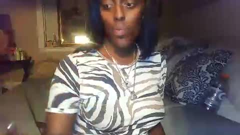 Amber White online show from November 19, 3:06 am