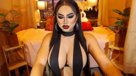Snapshot of tsdarkdevon chatting on June 23, 4:43 am tsdarkdevon online show from June 23, 4:43 am