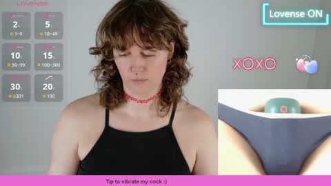 Snapshot of tsellieryder chatting on May 5, 1:46 am Ellie Ryder online show from May 5, 1:46 am