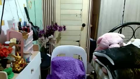 SHENA  online show from November 25, 7:47 pm