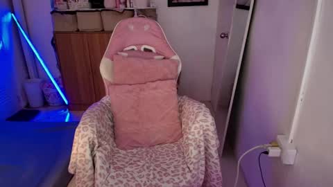 tsgilian_exoticbeauty online show from February 7, 5:11 am