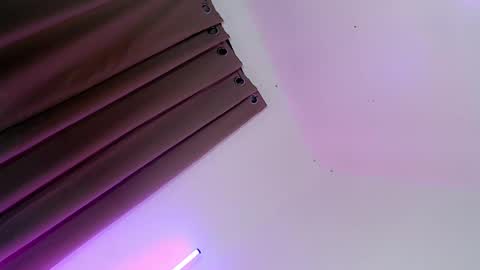 Snapshot of tsgirl_julian69 chatting on March 3, 6:22 pm Julian online show from March 3, 6:22 pm