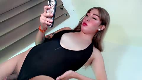 Snapshot of tsgirl_julian69 chatting on March 5, 6:34 pm Julian online show from March 5, 6:34 pm