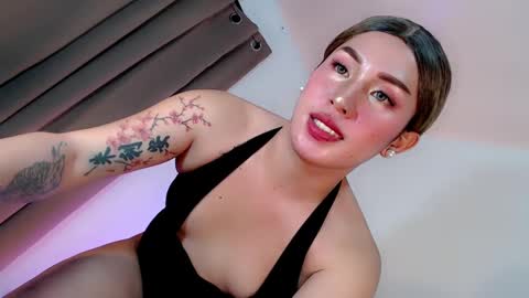 Snapshot of tsgirl_julian69 chatting on March 11, 5:57 pm Julian online show from March 11, 5:57 pm