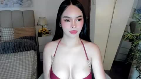 Graciella online show from April 24, 7:44 am