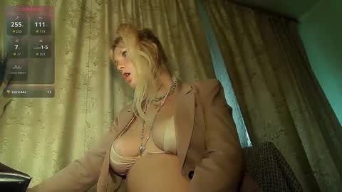 Annika online show from November 7, 10:26 am