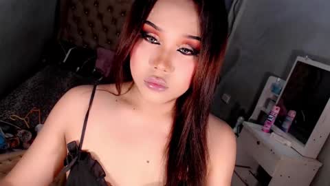 Snapshot of tsscarlett_xx chatting on December 14, 7:47 am jayvie online show from December 14, 7:47 am