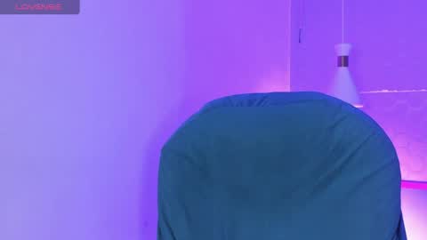 Maru online show from April 22, 9:16 pm