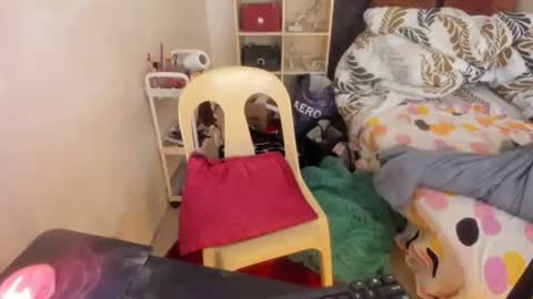 Snapshot of tsvanilla chatting on January 20, 2:01 am Frankie online show from January 20, 2:01 am