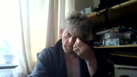 Snapshot of ttb2769 chatting on July 2, 5:46 am ttb2769 online show from July 2, 5:46 am