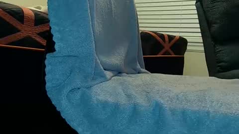 tthornburg online show from February 17, 5:37 am