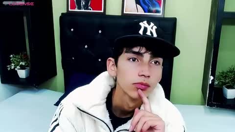 ttimy online show from January 18, 9:34 pm