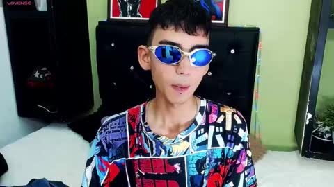 ttimy online show from February 5, 9:40 pm