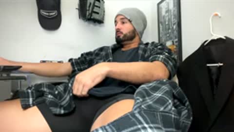 Stimulation make me Cum in Public or in Pvt   online show from November 25, 1:38 am