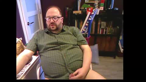 tuckwell online show from December 16, 3:39 pm