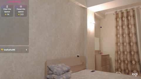 TumiLio online show from February 25, 2:59 pm