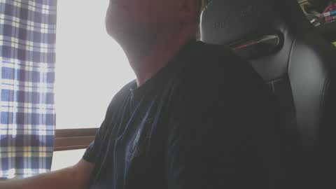 Snapshot of turbocad chatting on October 13, 11:27 pm turbocad online show from October 13, 11:27 pm