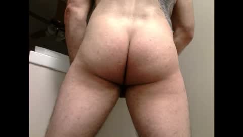 Snapshot of turnmeout2nite chatting on December 19, 2:34 am Duke Dillinger online show from December 19, 2:34 am