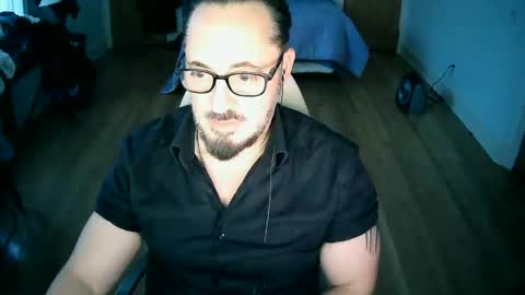 tuscan_taurus online show from February 15, 11:41 am