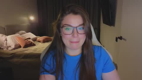 Snapshot of tutti_frutti_ chatting on September 13, 9:14 pm Ariana online show from September 13, 9:14 pm