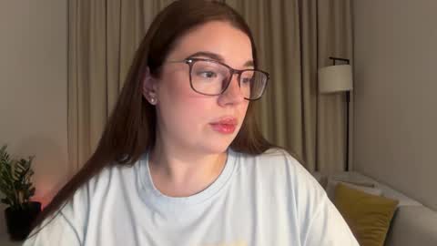 Ariana online show from April 3, 7:34 pm