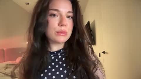 Snapshot of tutti_frutti_ chatting on June 26, 5:17 pm Ariana online show from June 26, 5:17 pm