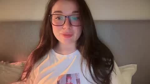 Snapshot of tutti_frutti_ chatting on July 18, 8:12 pm Ariana online show from July 18, 8:12 pm