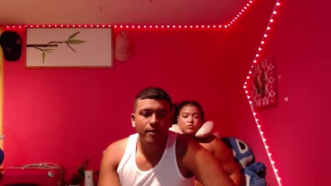 tuttyandfalbia online show from November 3, 9:27 pm