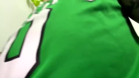 tuvo611077 online show from January 2, 12:02 am