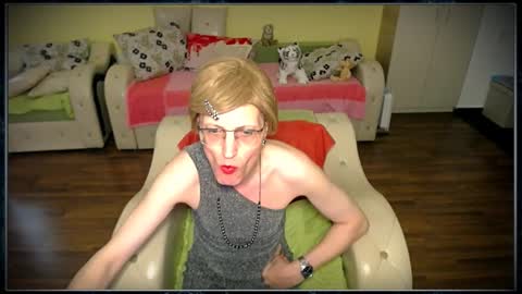 Clementine online show from January 28, 11:38 am