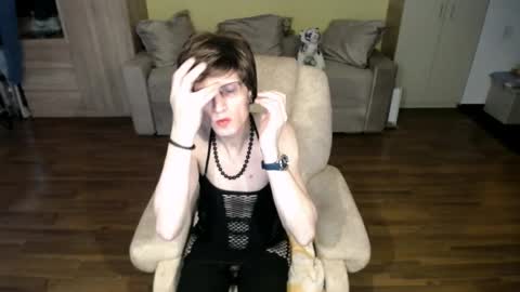 Clementine online show from April 2, 12:25 pm