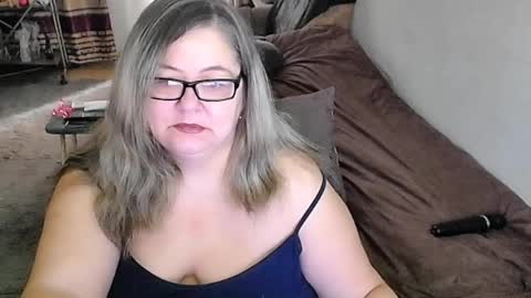 Lana online show from April 10, 1:22 am