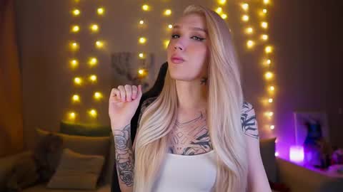 Maria 3 online show from February 16, 8:55 pm