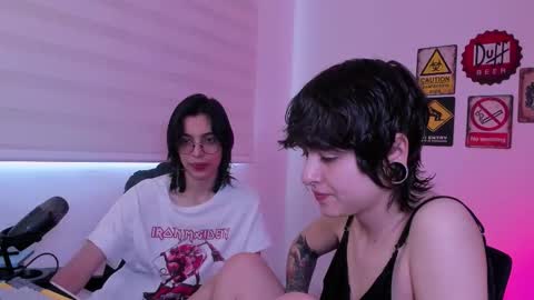 Snapshot of twilightmuses chatting on March 20, 4:12 pm Eve Lili online show from March 20, 4:12 pm